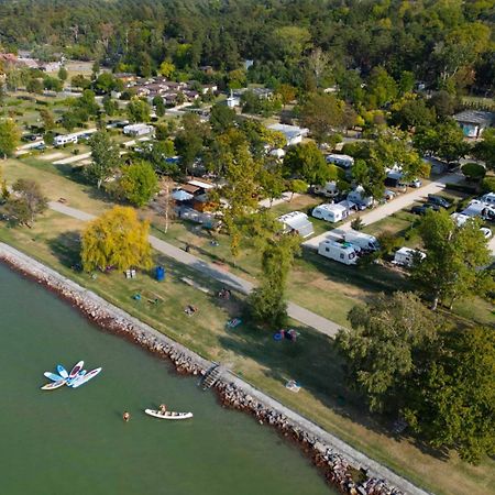 Aranypart Camping & Apartments Siófok Exterior foto