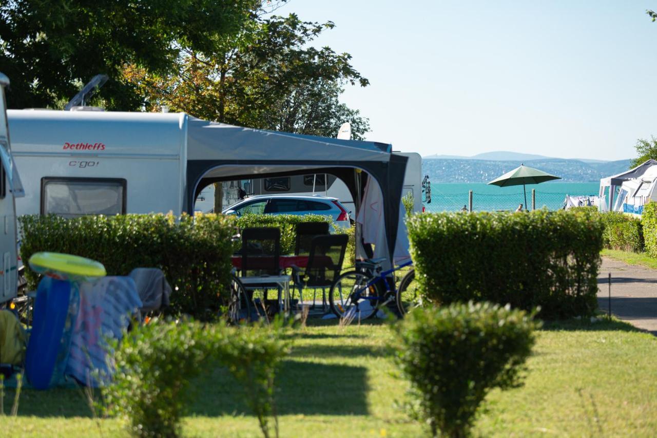 Aranypart Camping & Apartments Siófok Exterior foto