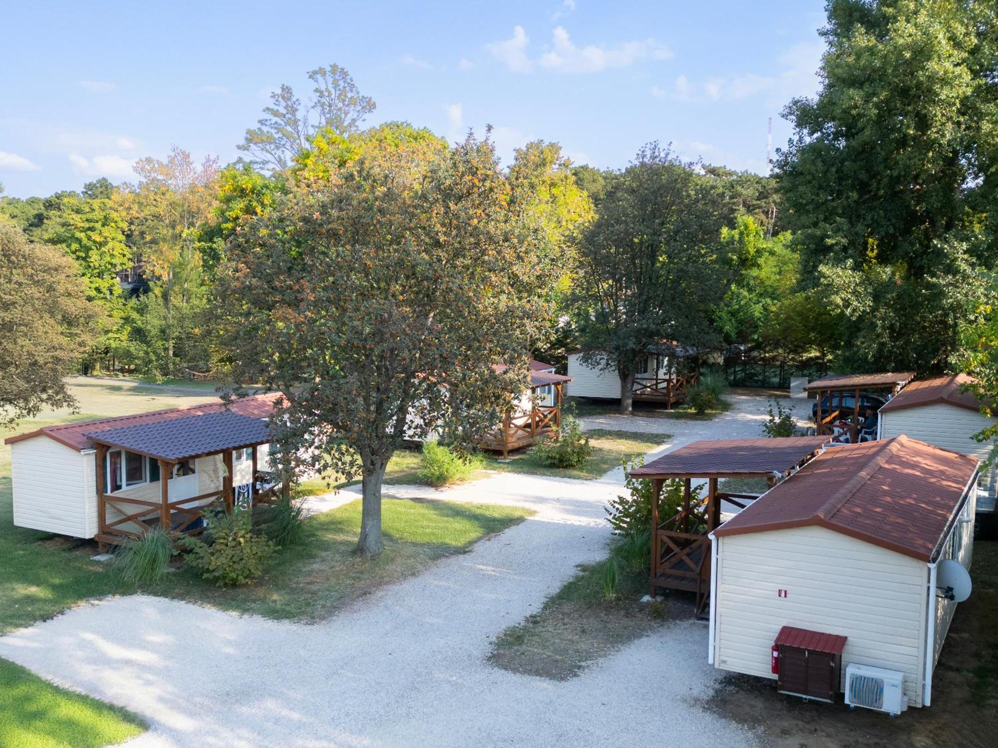 Aranypart Camping & Apartments Siófok Exterior foto