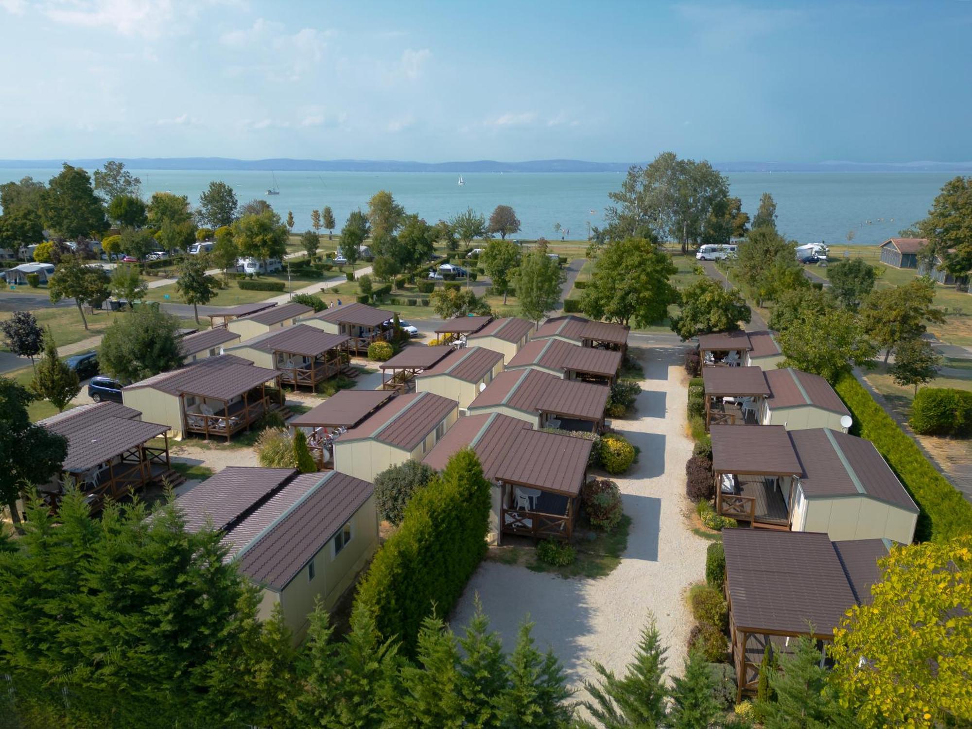 Aranypart Camping & Apartments Siófok Exterior foto